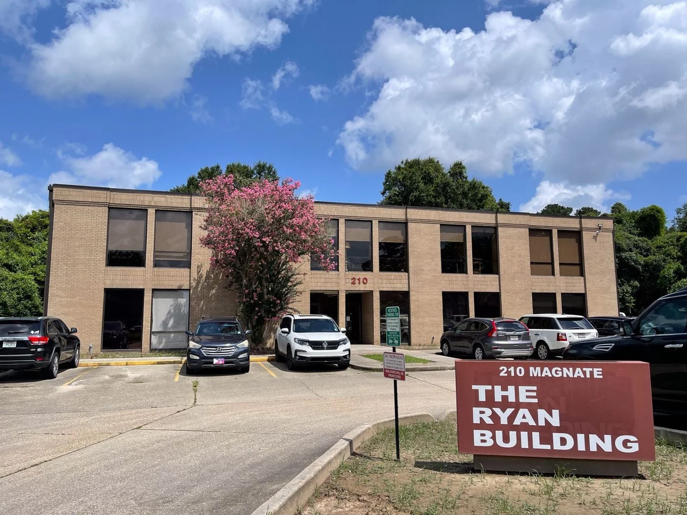 Photo 1 of 210 Magnate Dr, Lafayette, LA 70508