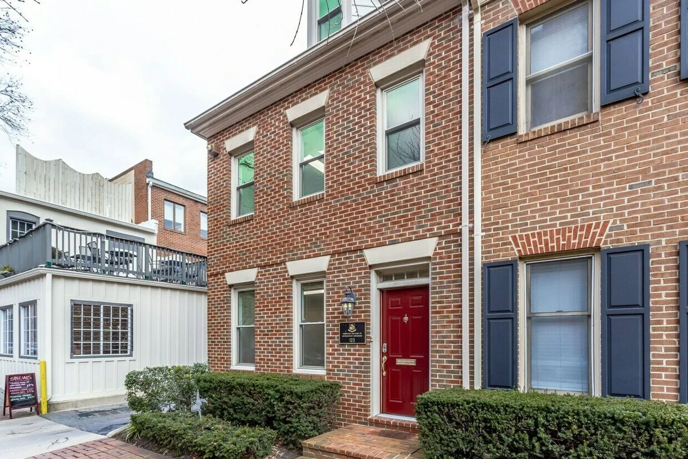 Photo 2 of 123 North Henry Street, Alexandria, VA 22314