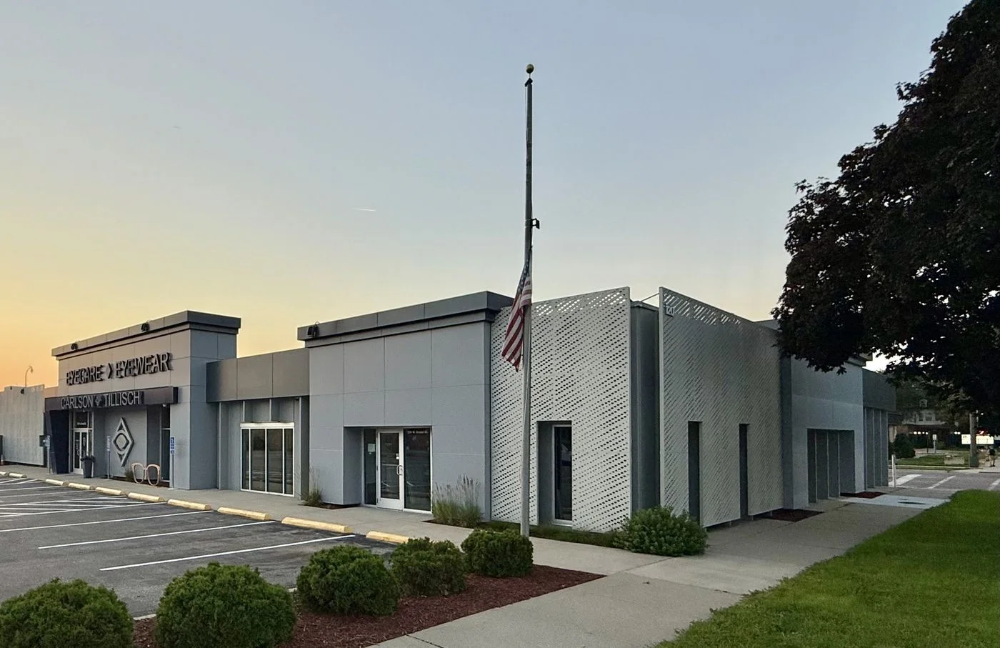 Photo-1 of 124 N Broad St, Mankato, MN 56001