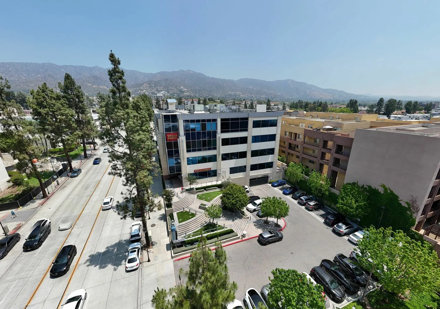 Photo 1 of 250 E Burbank Blvd, Burbank, CA 91502