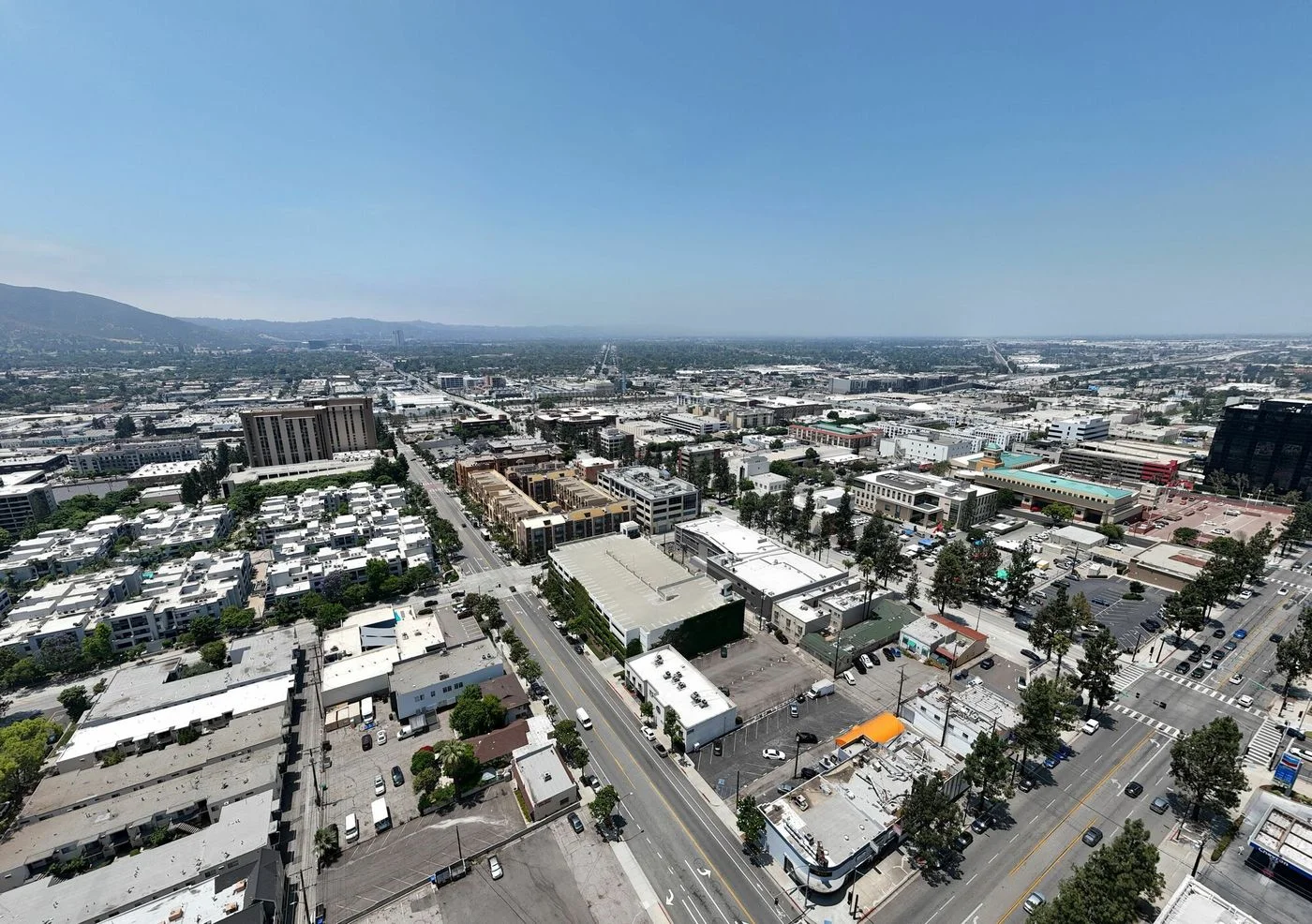 Photo 3 of 250 E Burbank Blvd, Burbank, CA 91502