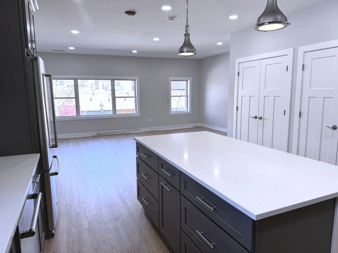 Photo 2 of 20 W Jefferson Ave, Naperville, IL 60540