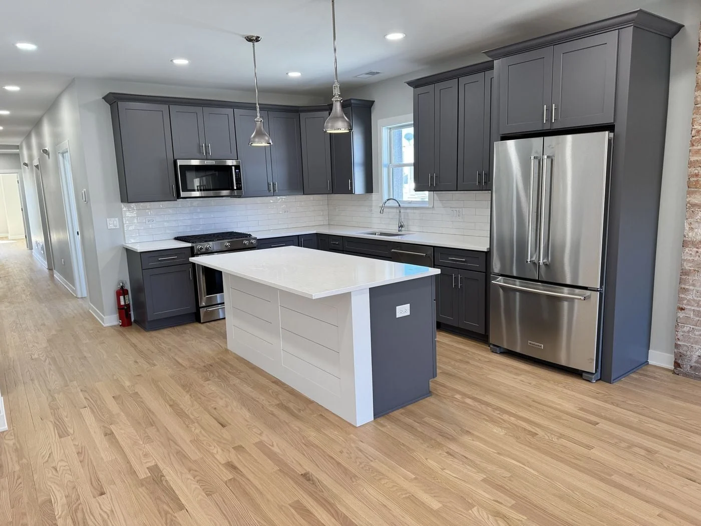 Photo 3 of 20 W Jefferson Ave, Naperville, IL 60540