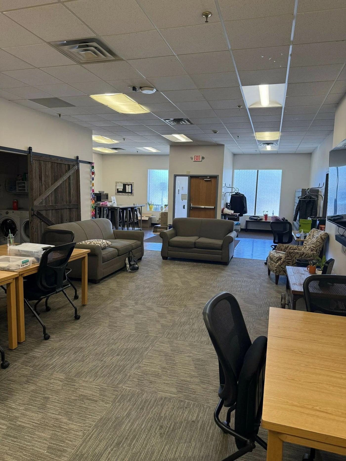 Photo 2 of 3132 Century Avenue North, Mahtomedi, MN 55115