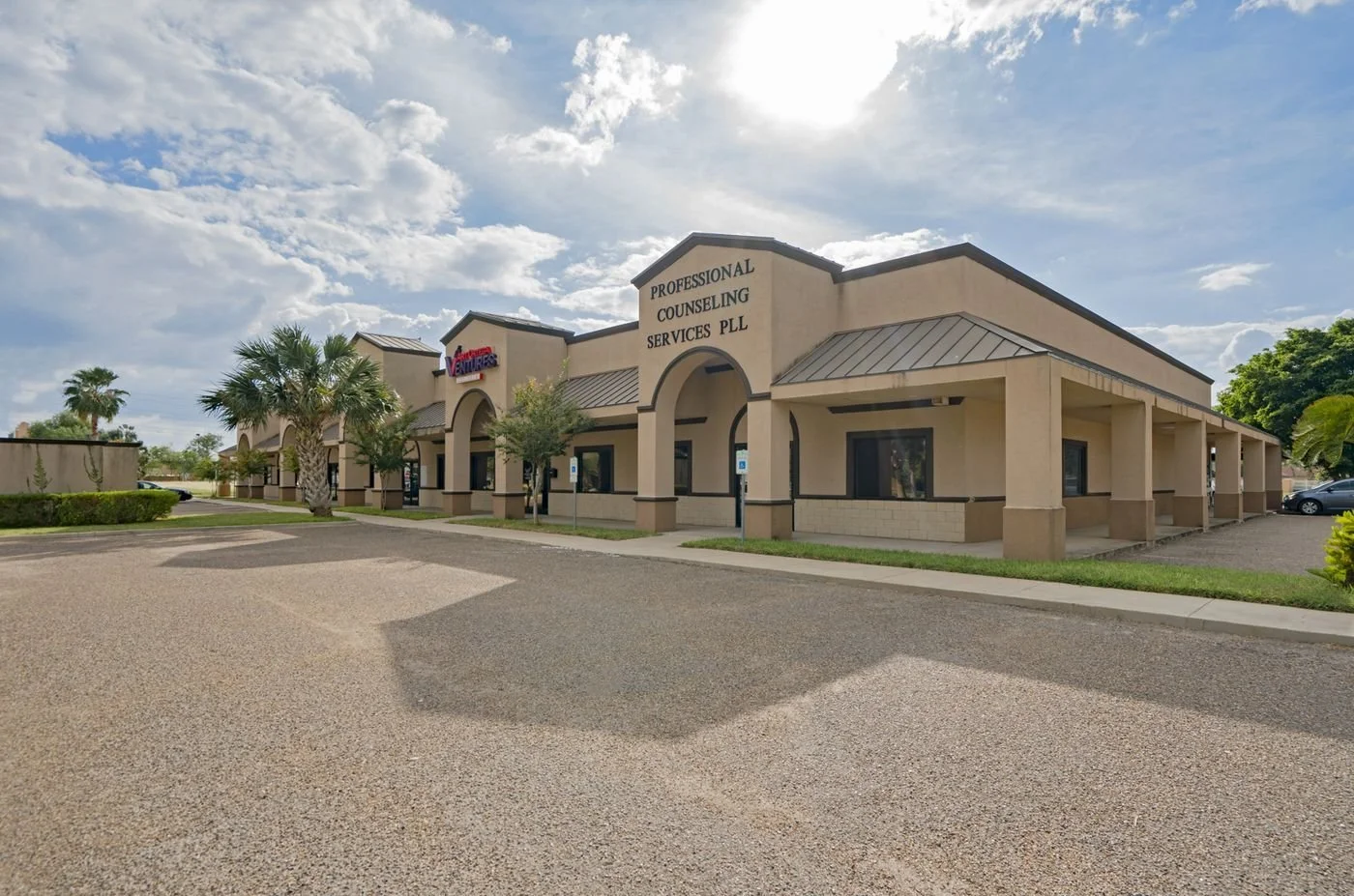 Photo-1 of 3118 Center Pointe Dr., Edinburg, TX 78539