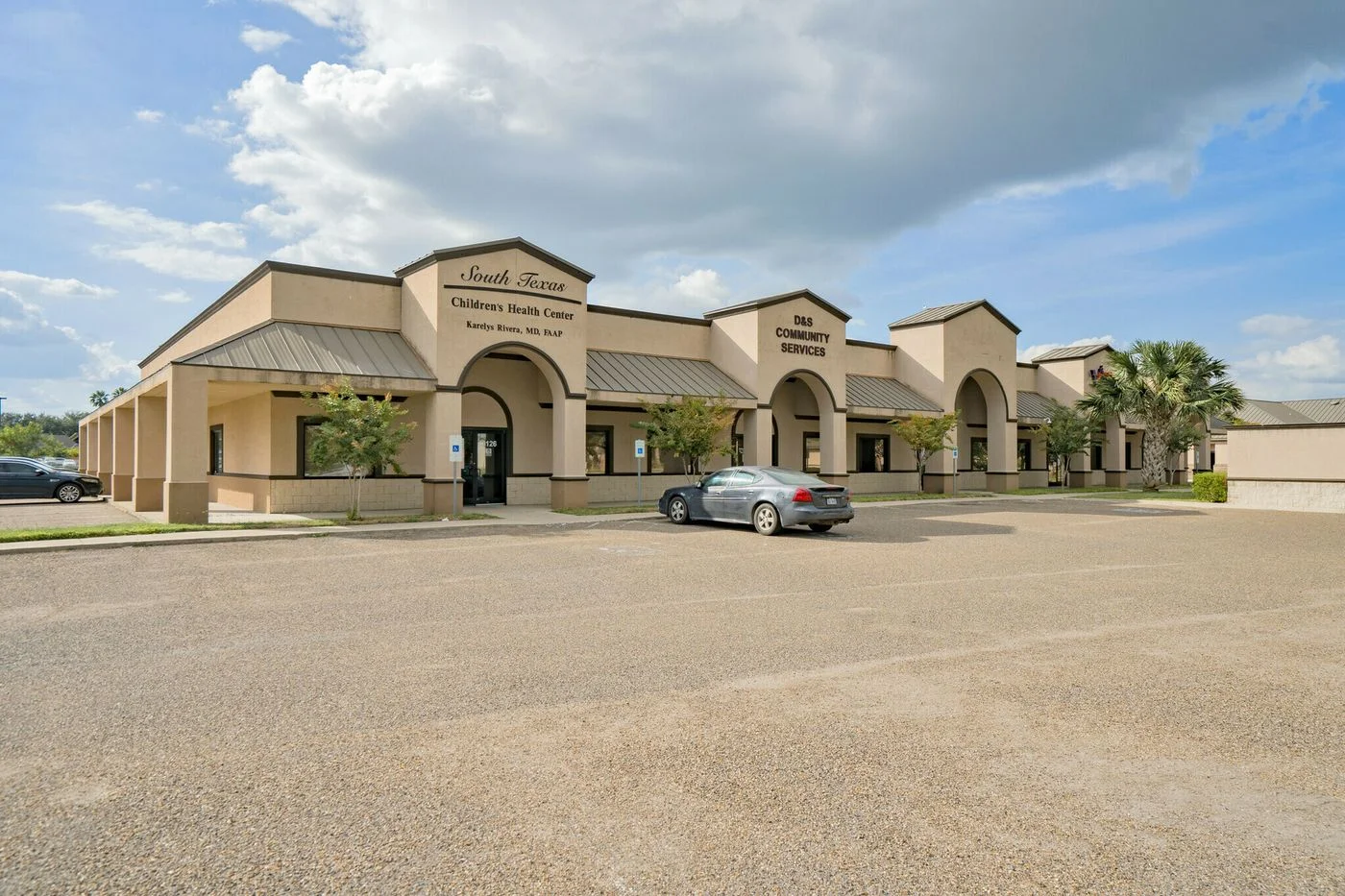 Photo-2 of 3118 Center Pointe Dr., Edinburg, TX 78539