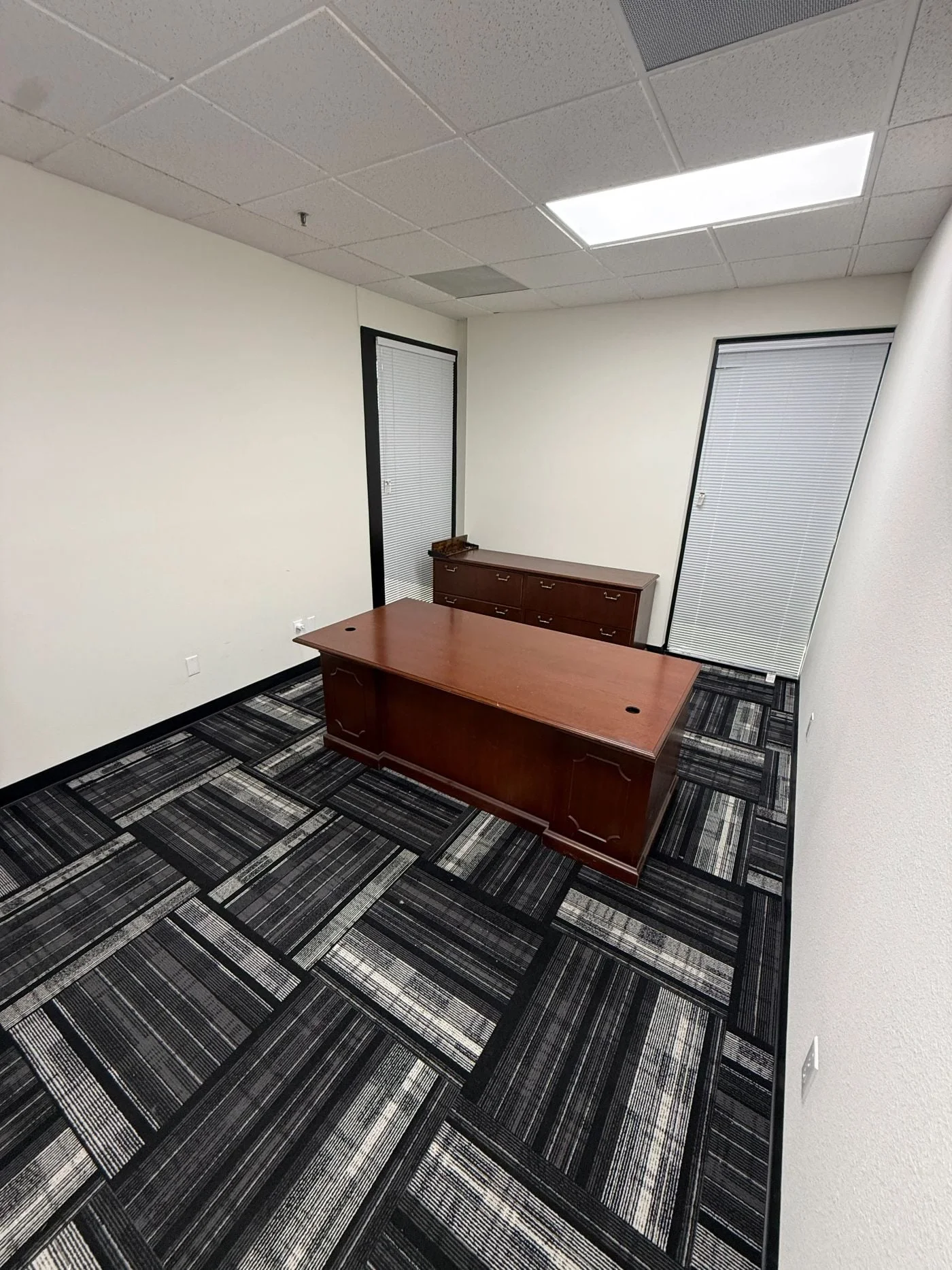 Photo 1 of 14141 Covello St, Van Nuys, CA 91405