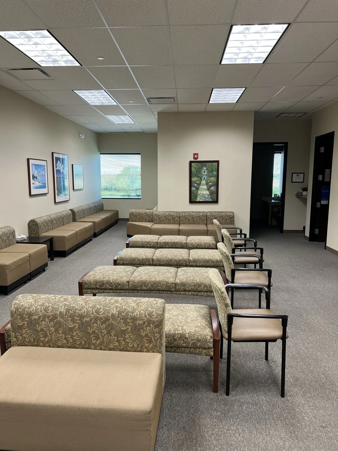 Photo 3 of 1331 W. 75th Street, Naperville, IL 60540