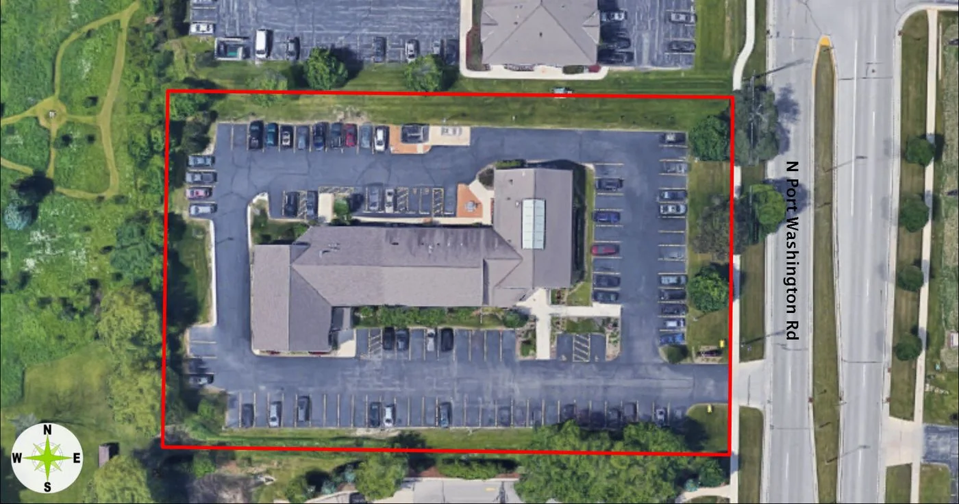 Photo-3 of 10521 N Port Washington Rd, Mequon, WI 53092