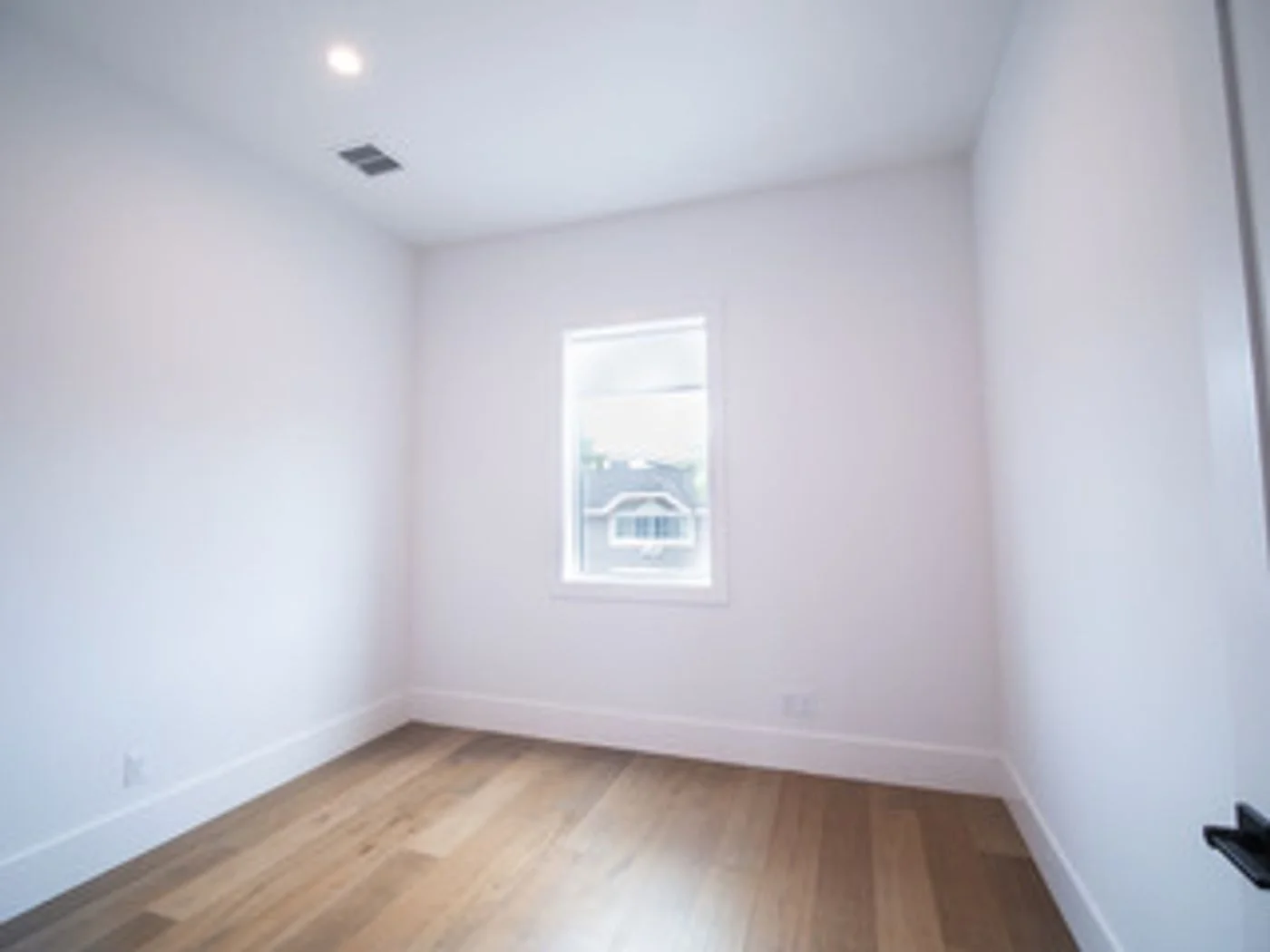 Photo-2 of 1415 3rd ST. N, Jacksonville Beach, FL 32224