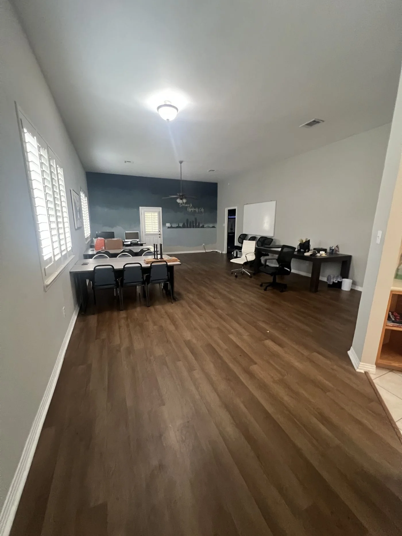 Photo-3 of 409 E Austin Ave, Round Rock, TX 78664