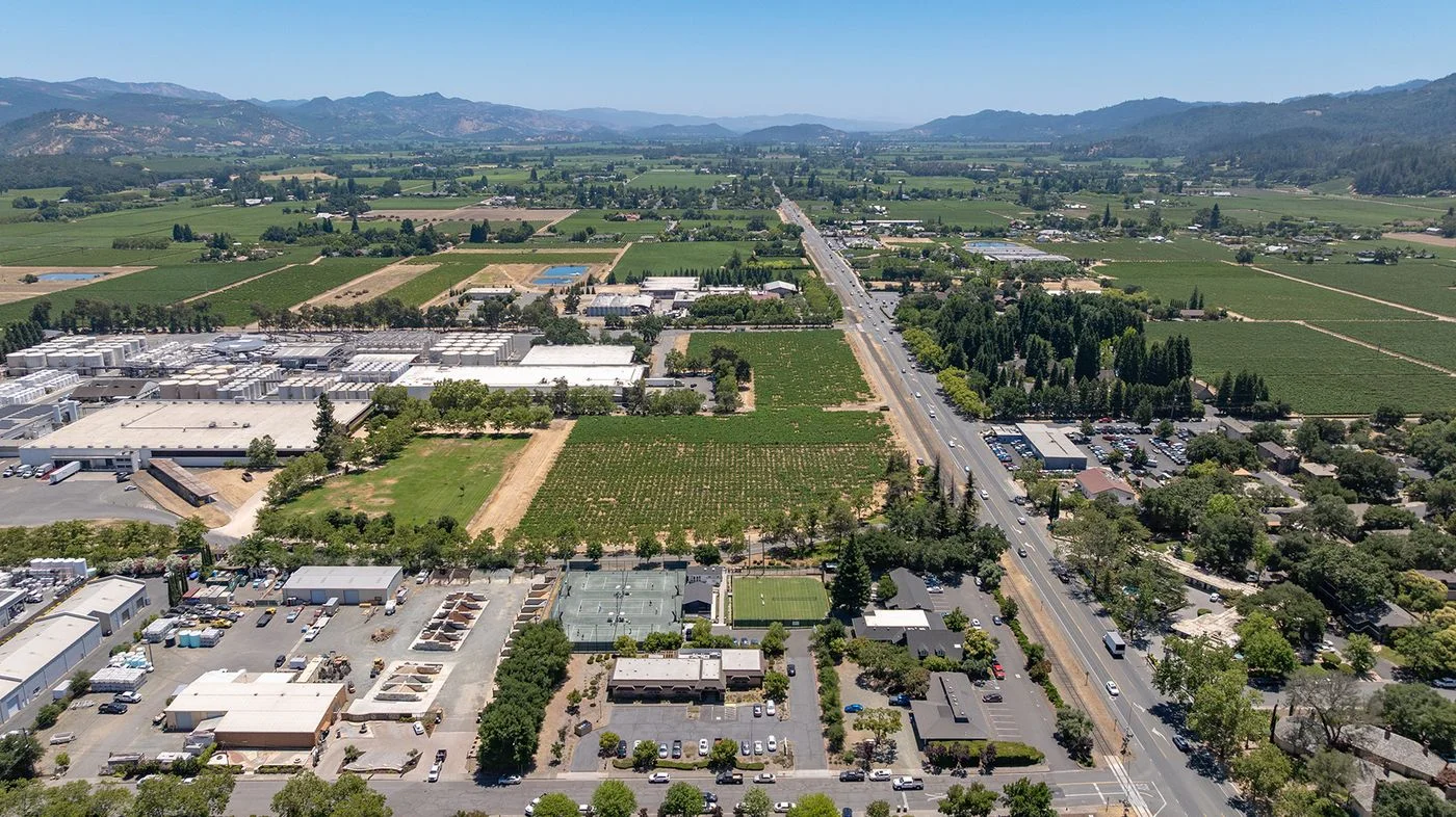 Photo 2 of 1101 Vintage Avenue, Saint Helena, CA 94574