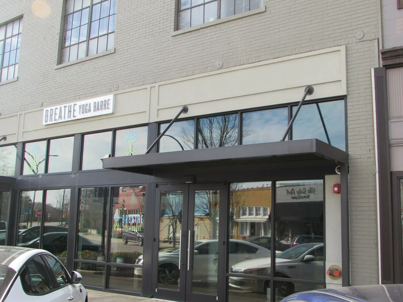 Photo 2 of 307 2nd Avenue Southeast, Decatur, AL 35601