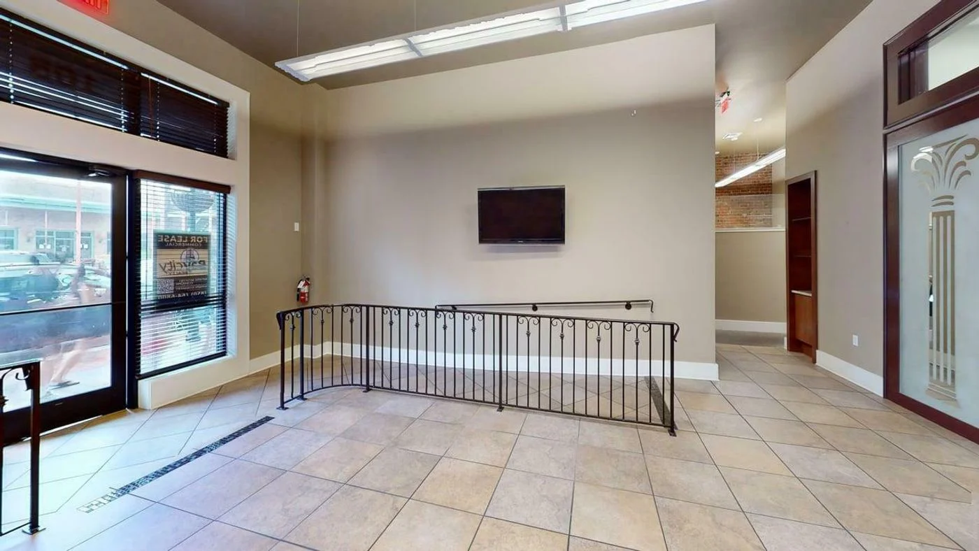 Photo 2 of 108 South Palafox Street, Pensacola, FL 32502