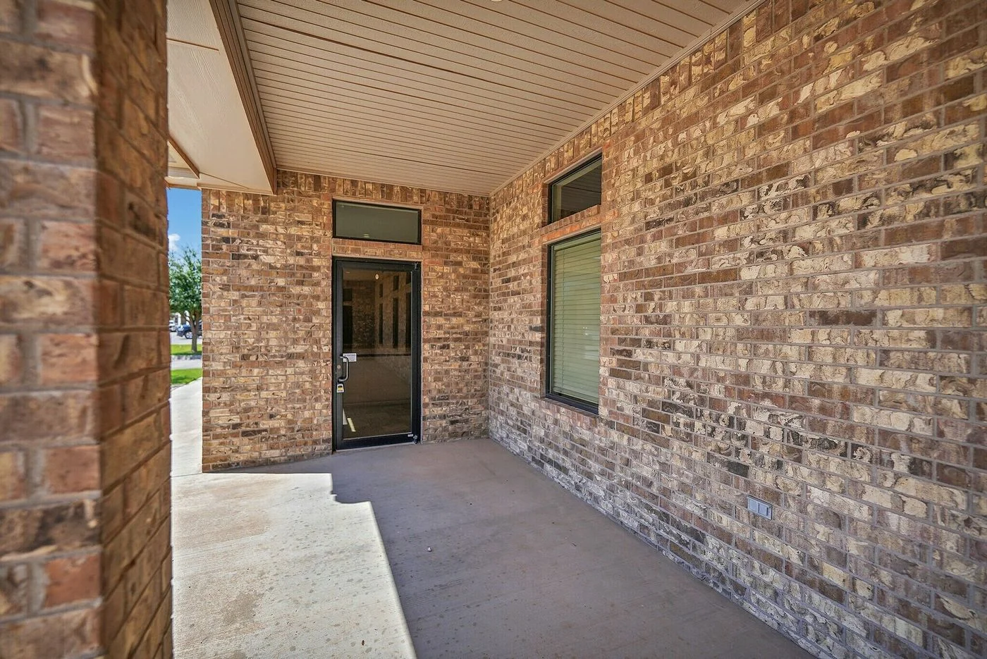 Photo 3 of 707 Tradewinds Blvd, Midland, TX 79706