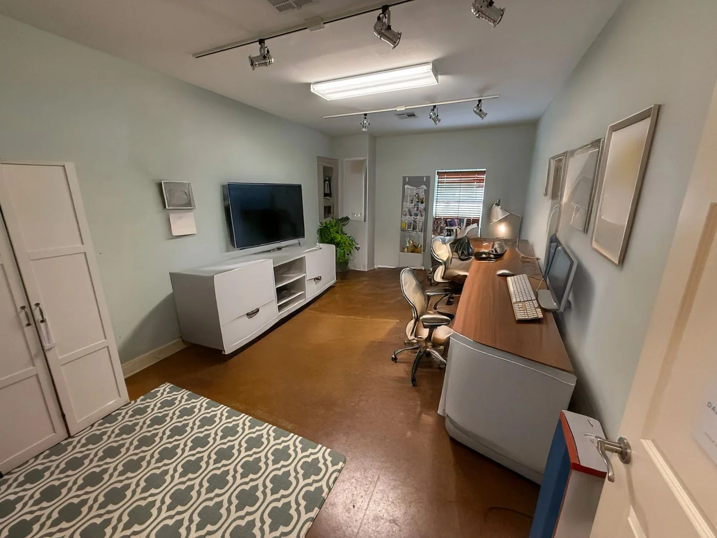 Photo-3 of 18389 Petroleum Dr, Baton Rouge, LA 70809