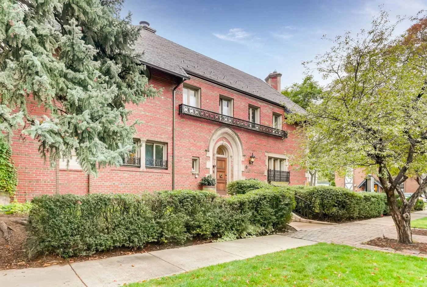 Photo 1 of 700 E 9th Ave, Denver, CO 80203