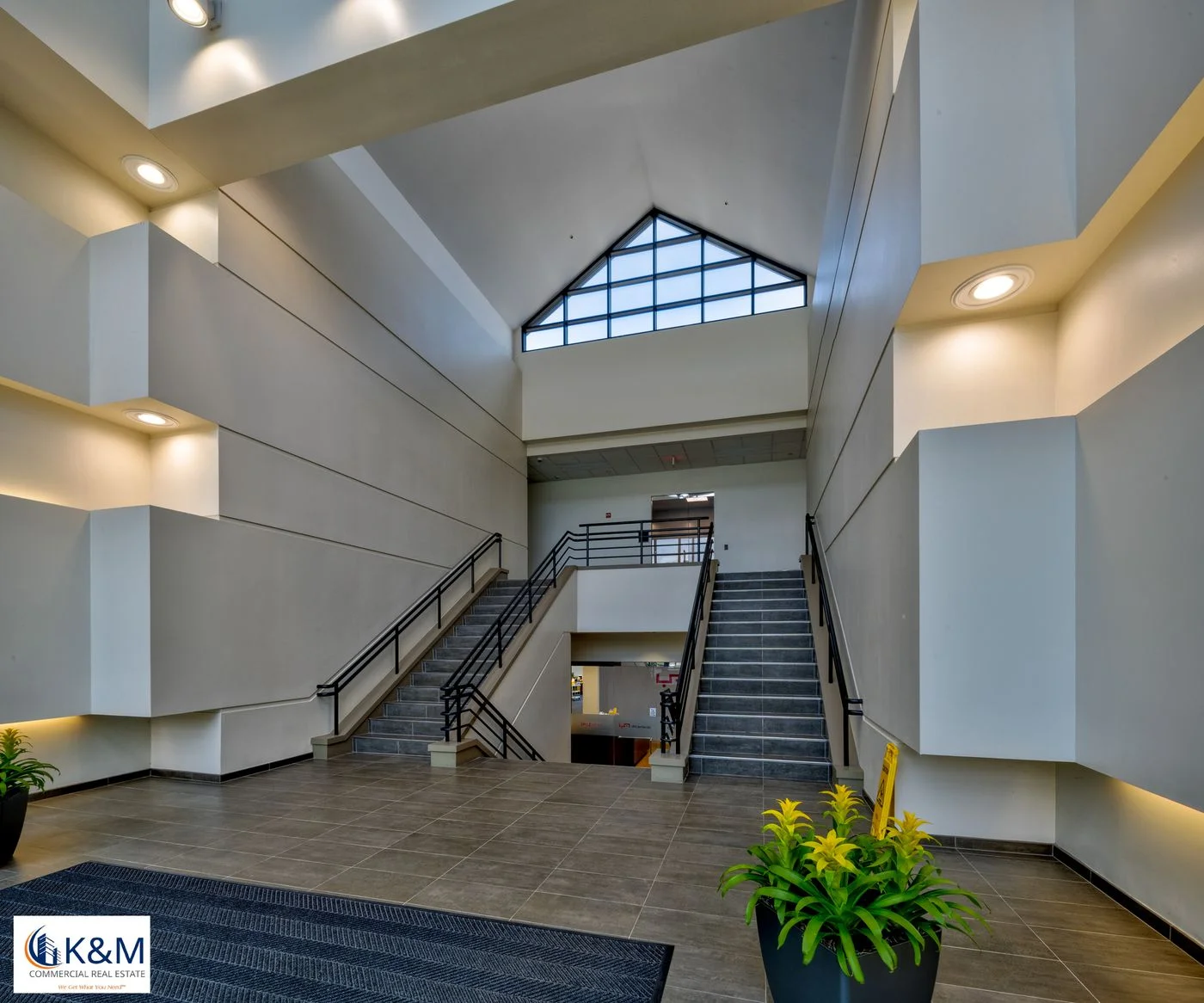 Photo-1 of 14100 Park Meadow Dr, Chantilly, VA 20151