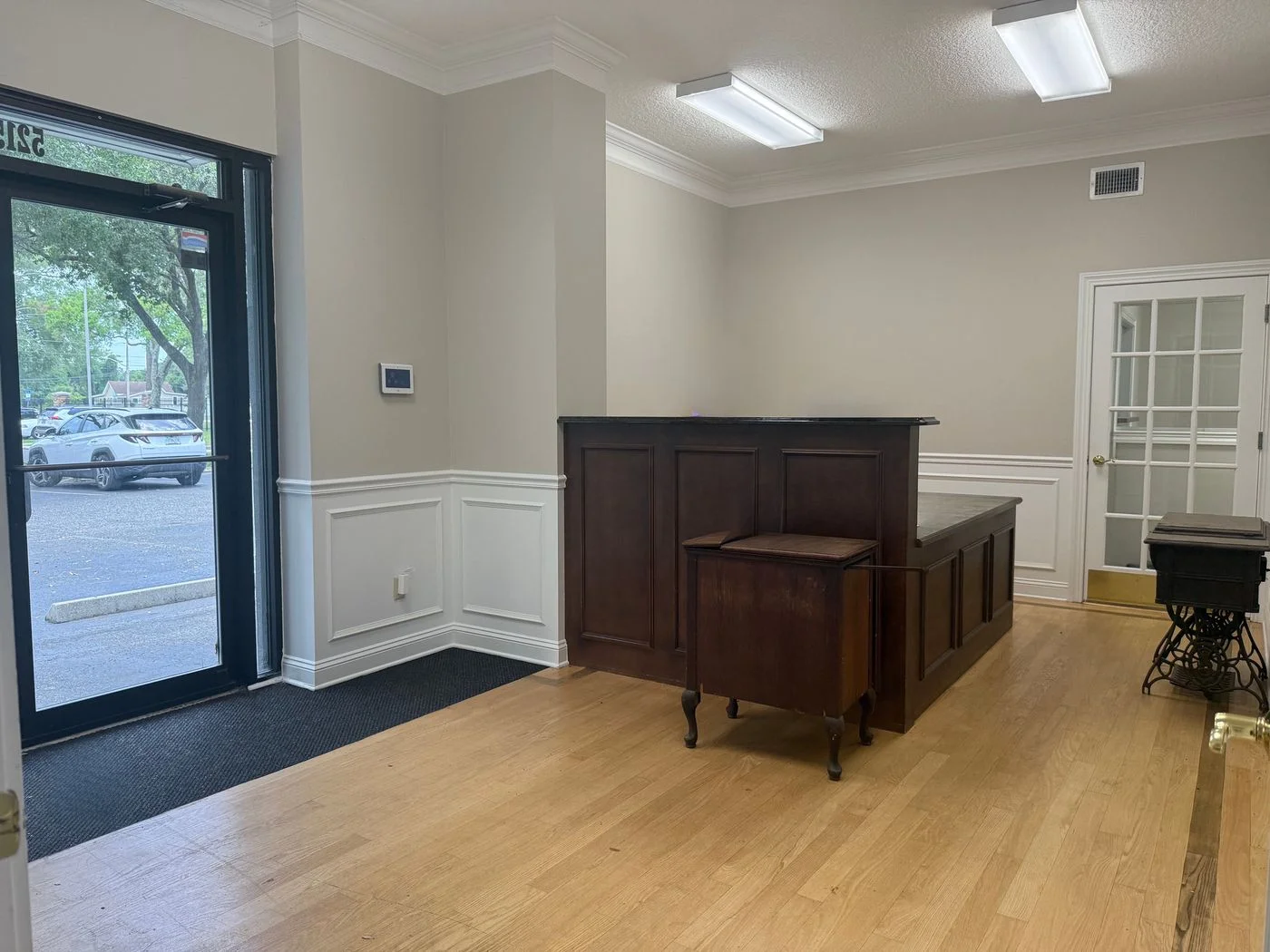 Photo 1 of 5215 Highway Ave # 100, Jacksonville, FL 32254