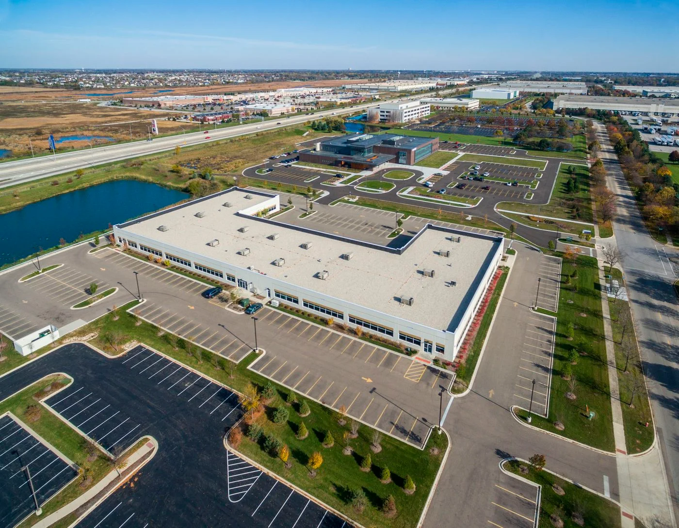 Photo 1 of 2357 Sequoia Dr, Aurora, IL 60504