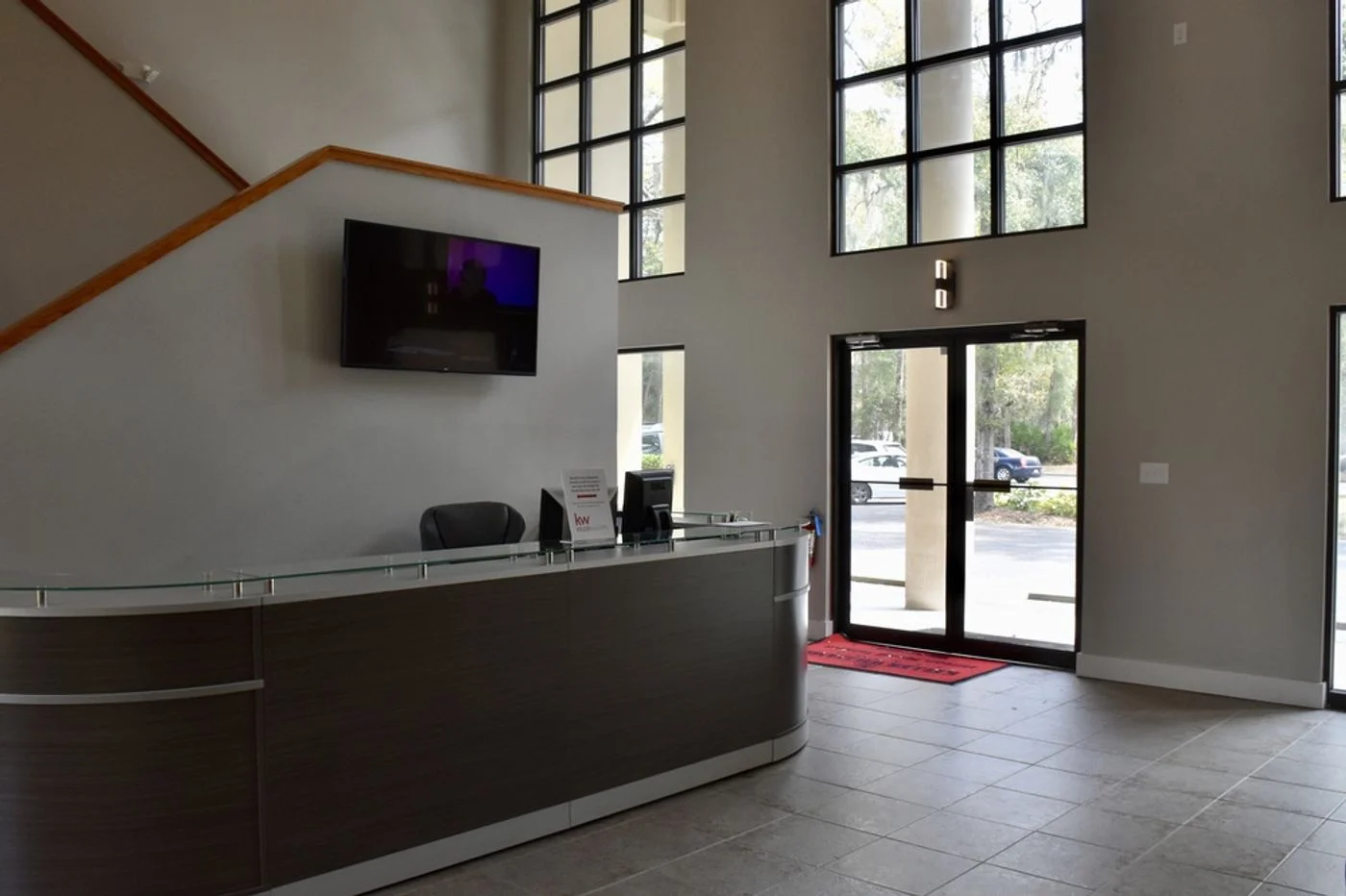 Photo 3 of 8 Lafayette Pl, Hilton Head Island, SC 29926