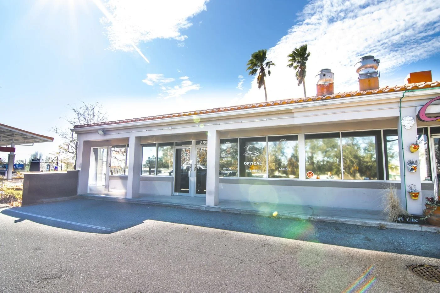 Photo 1 of 8695 4th St N, St Petersburg, FL 33702