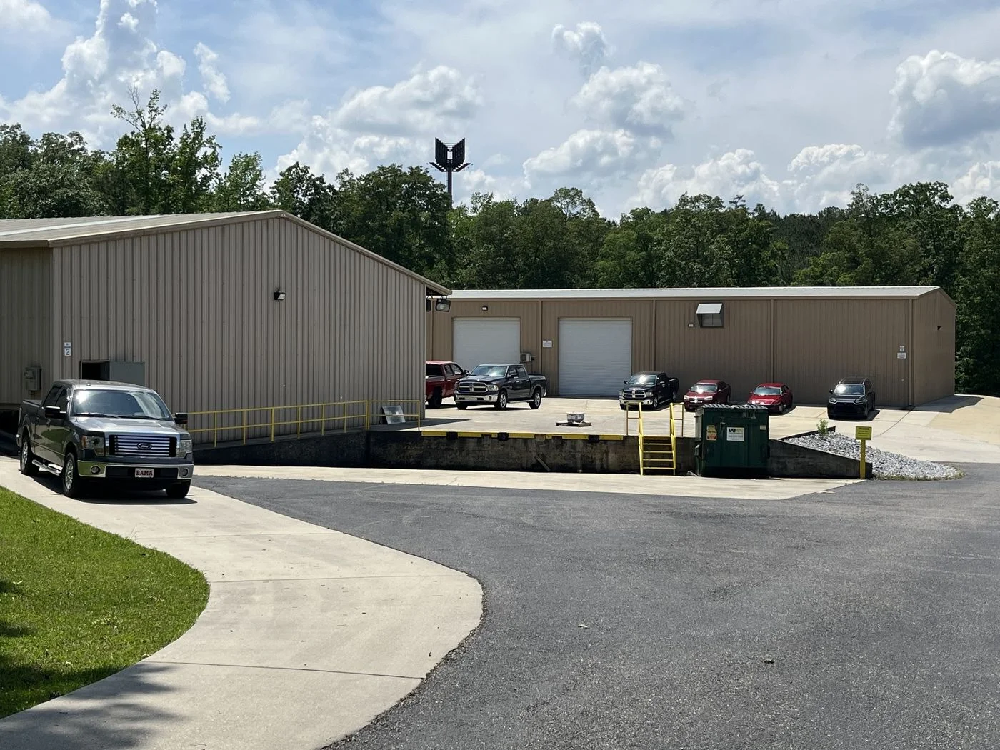 Photo-3 of 179 Airpark Industrial Rd, Alabaster, AL 35007