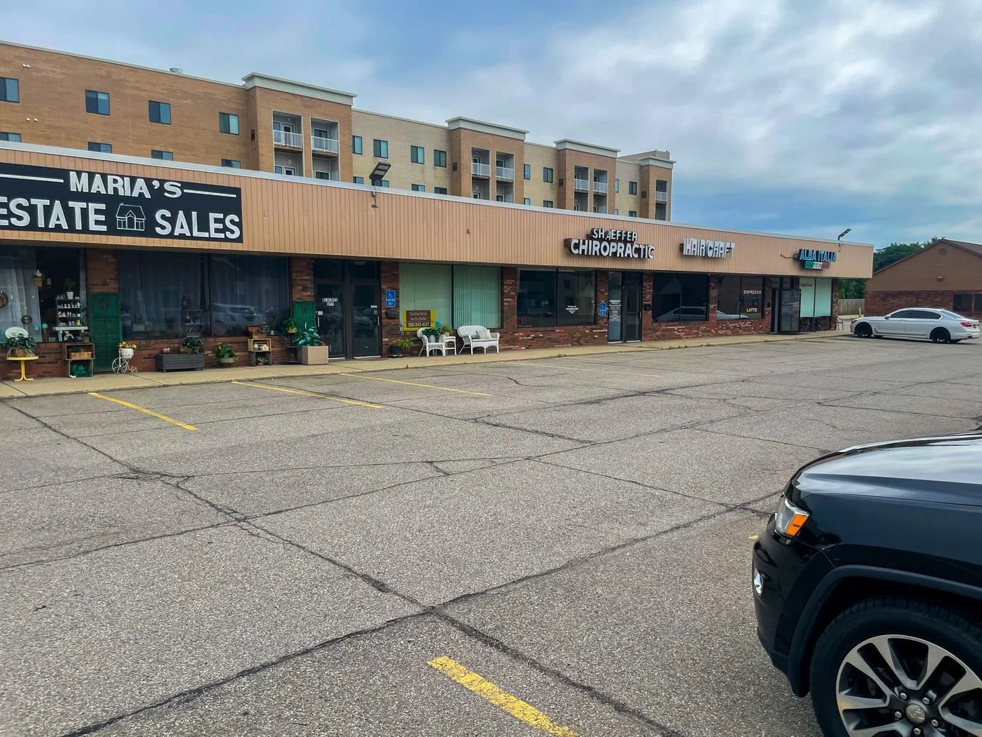 Photo-2 of 42142 Garfield Rd, Clinton Township, MI 48038