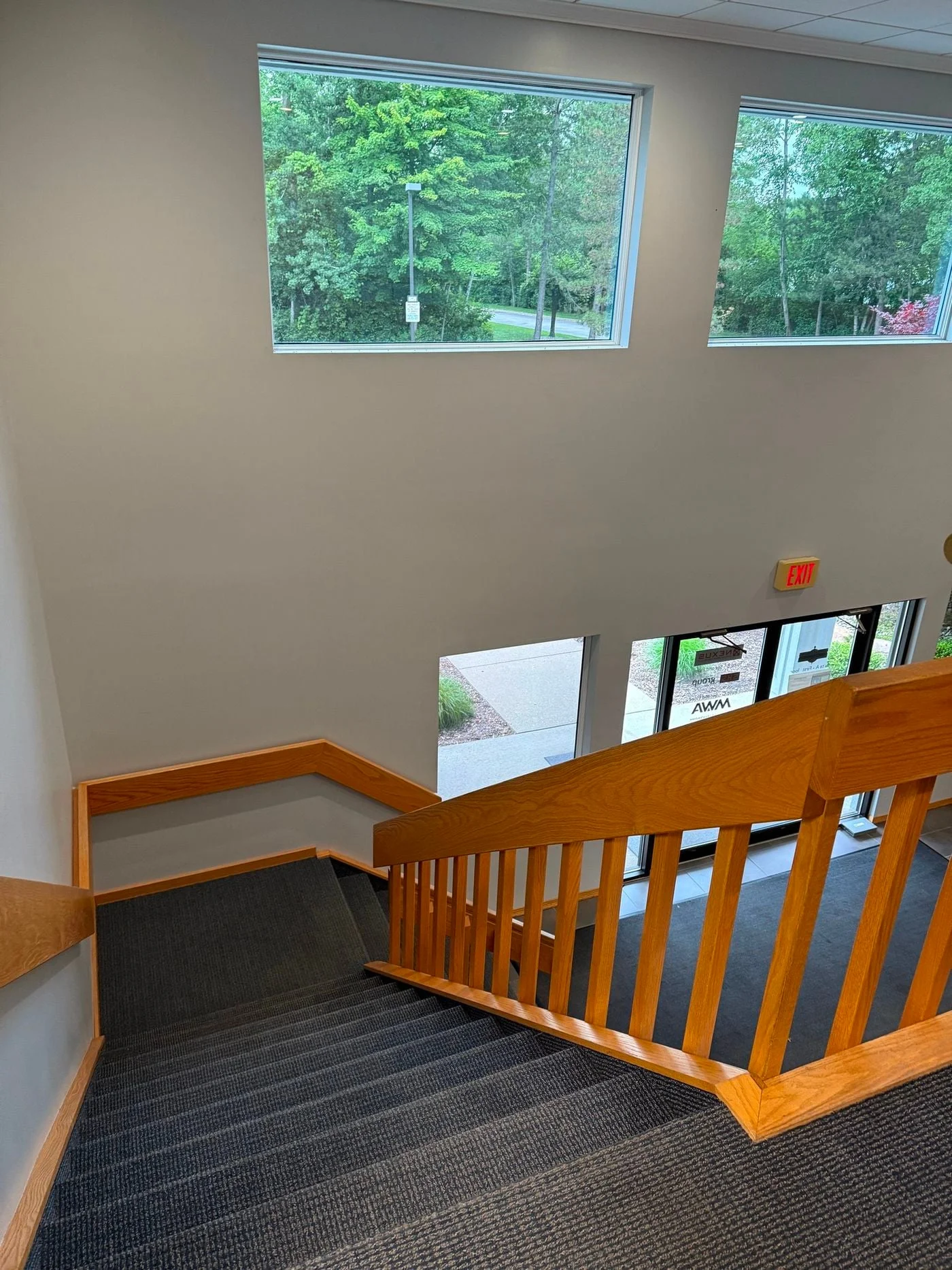 Photo 3 of 3900 Centennial Dr, Midland, MI 48642