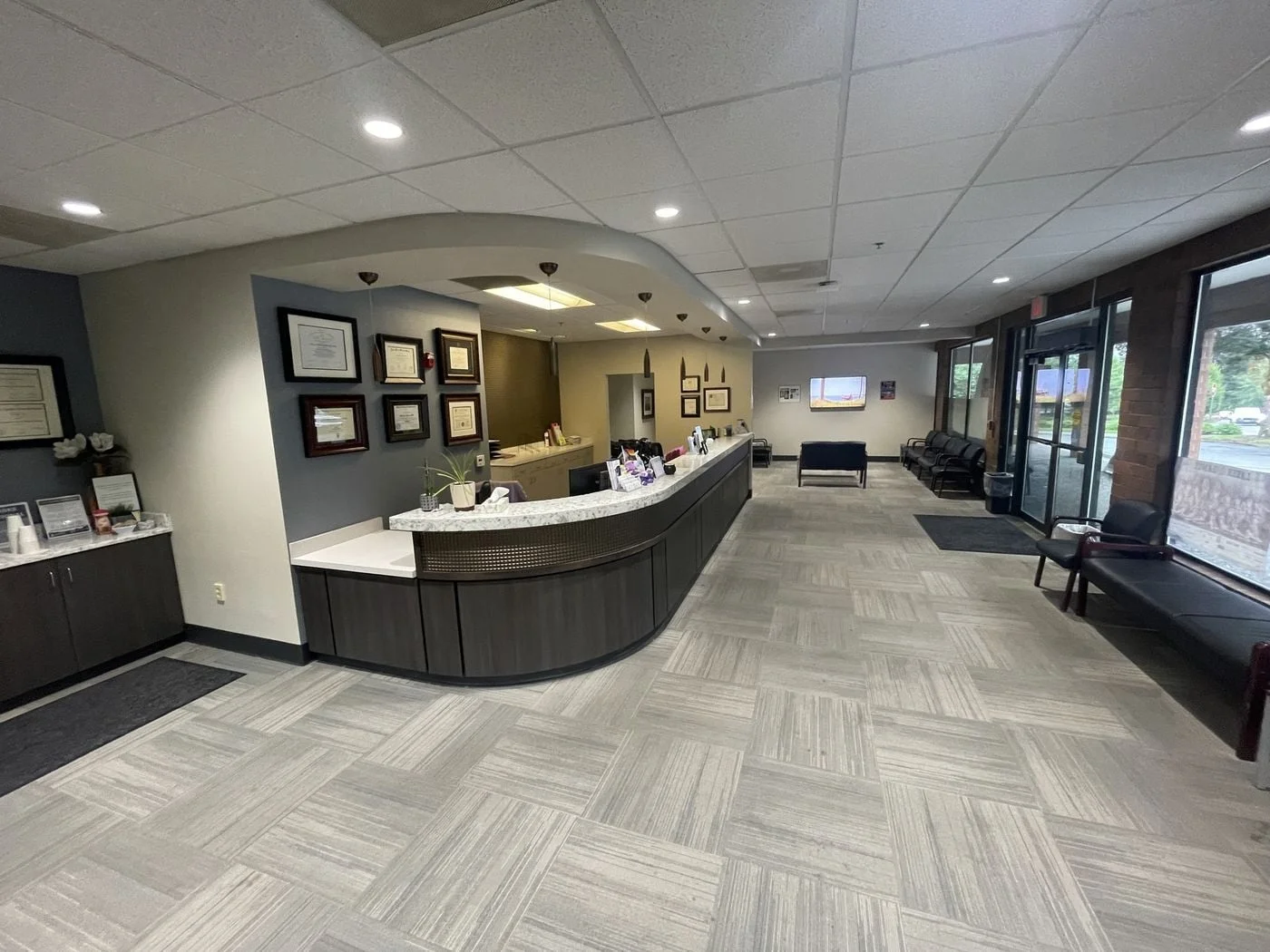 Photo 3 of 4103 Mercantile Dr, Lake Oswego, OR 97035