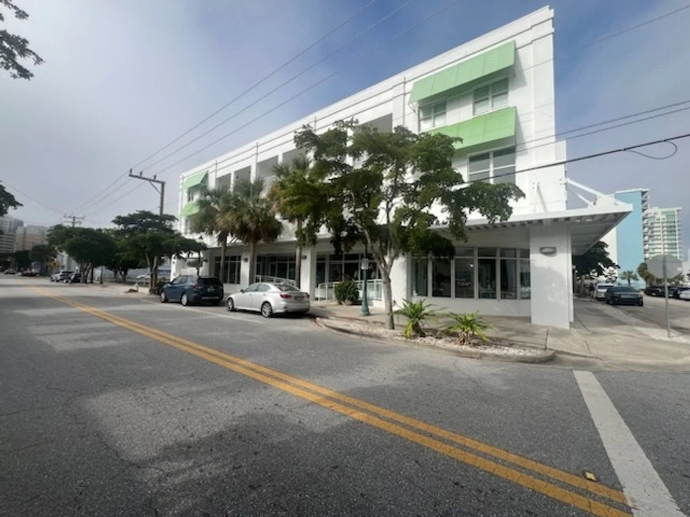 Photo-1 of 423 Central Avenue, Sarasota, FL 34236
