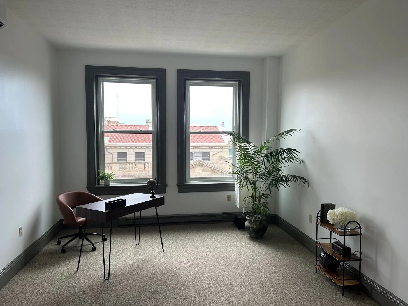 Photo 1 of 6 S Main St, Washington, PA 15301