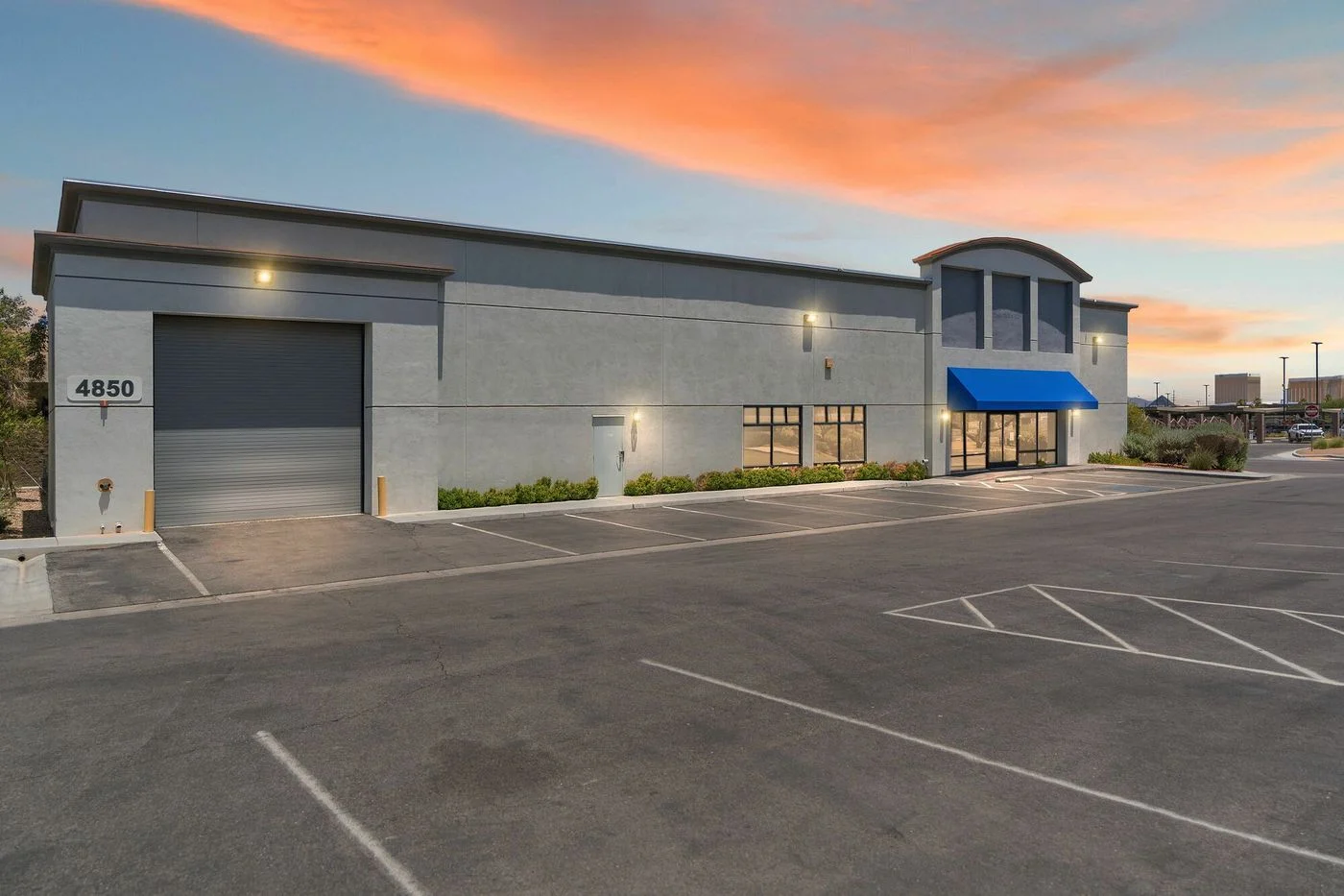 Photo-1 of 4850 W Oquendo Rd, Las Vegas, NV 89118