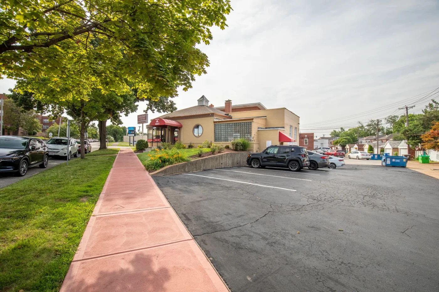 Photo 2 of 4601 Hampton Ave, Saint Louis, MO 63109