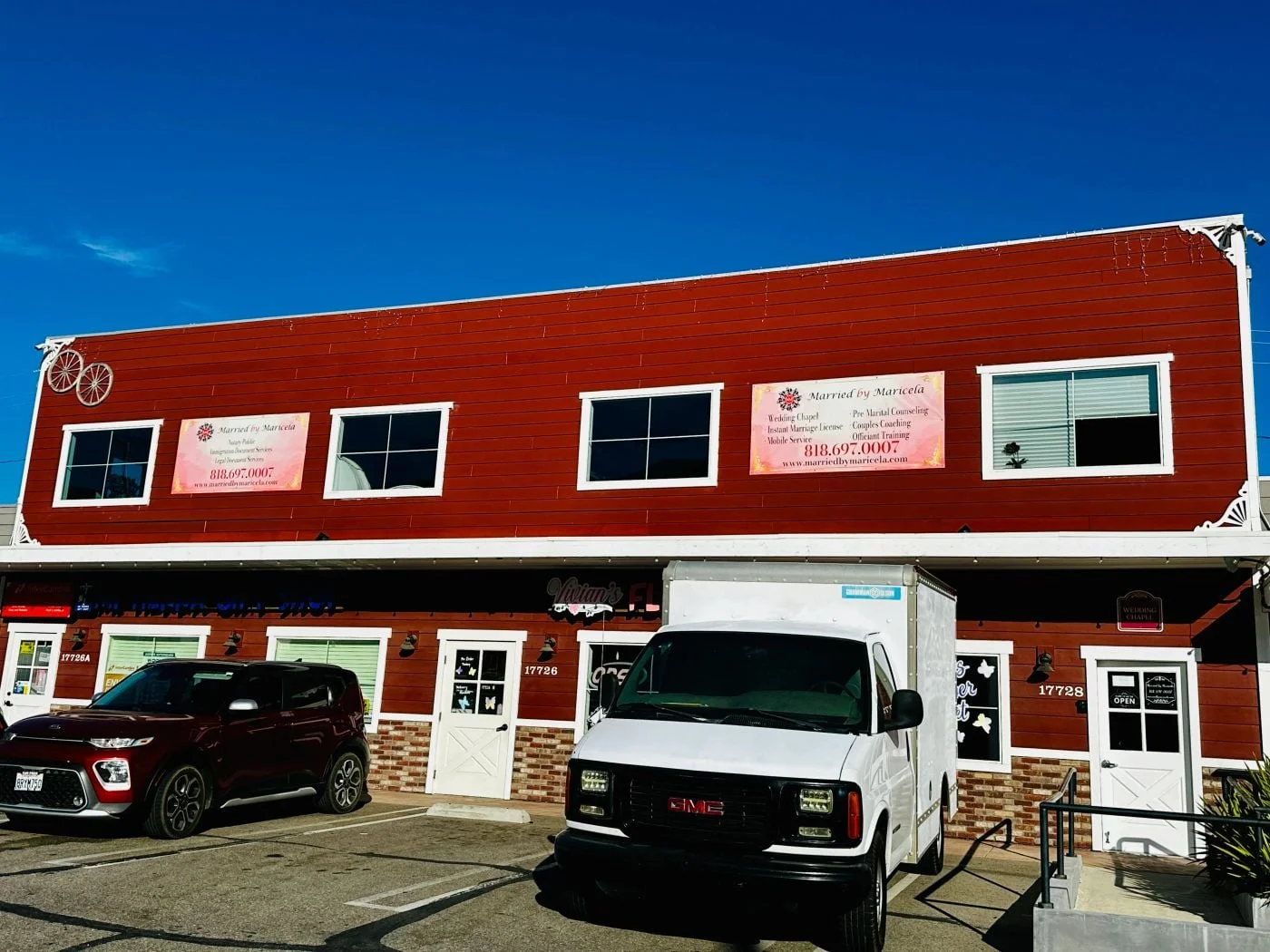 Photo 1 of 17728 Sierra Hwy, Canyon Country, CA 91351