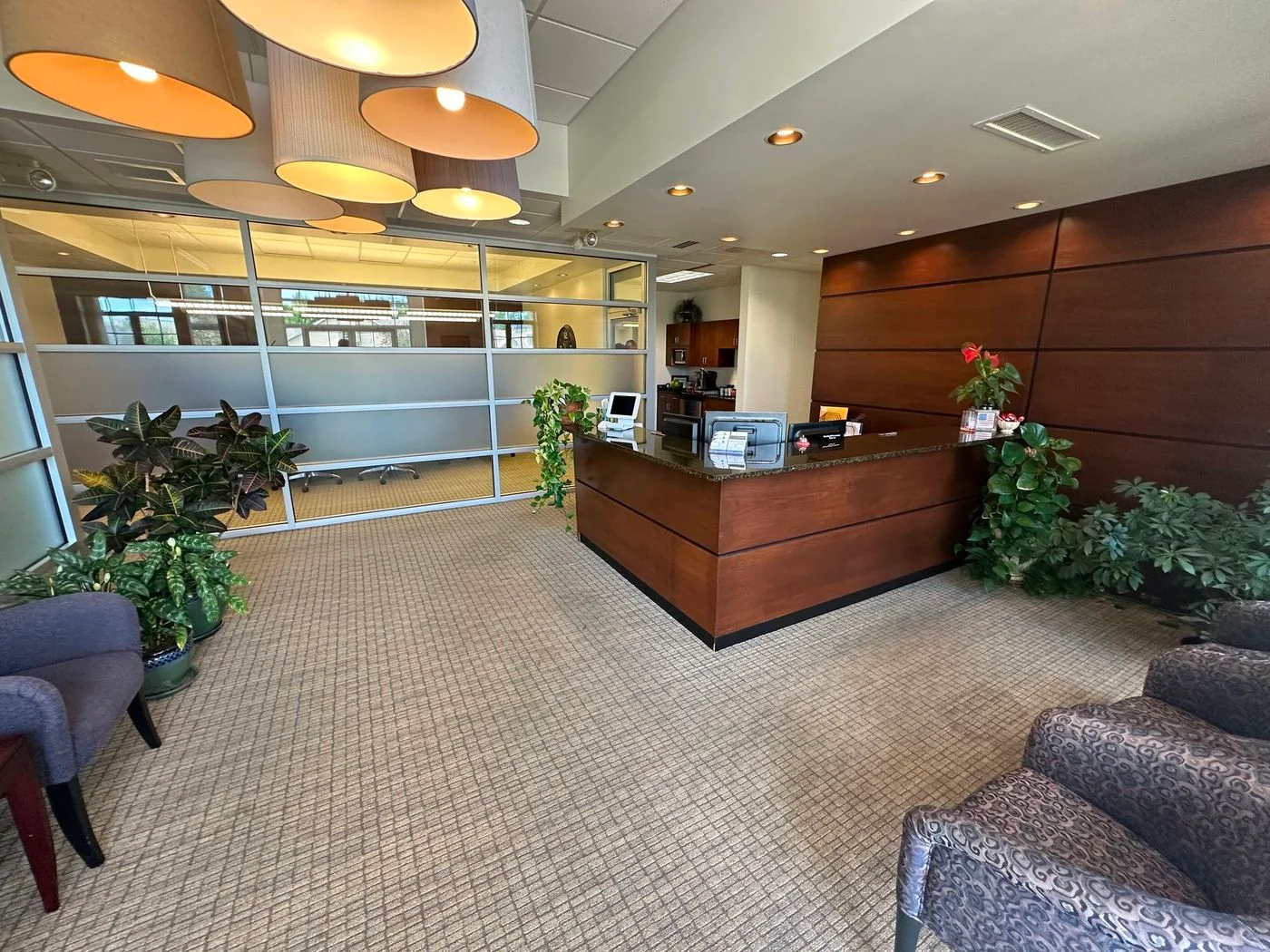 Photo 3 of 2838 S Ingram Mill Rd, Springfield, MO 65804