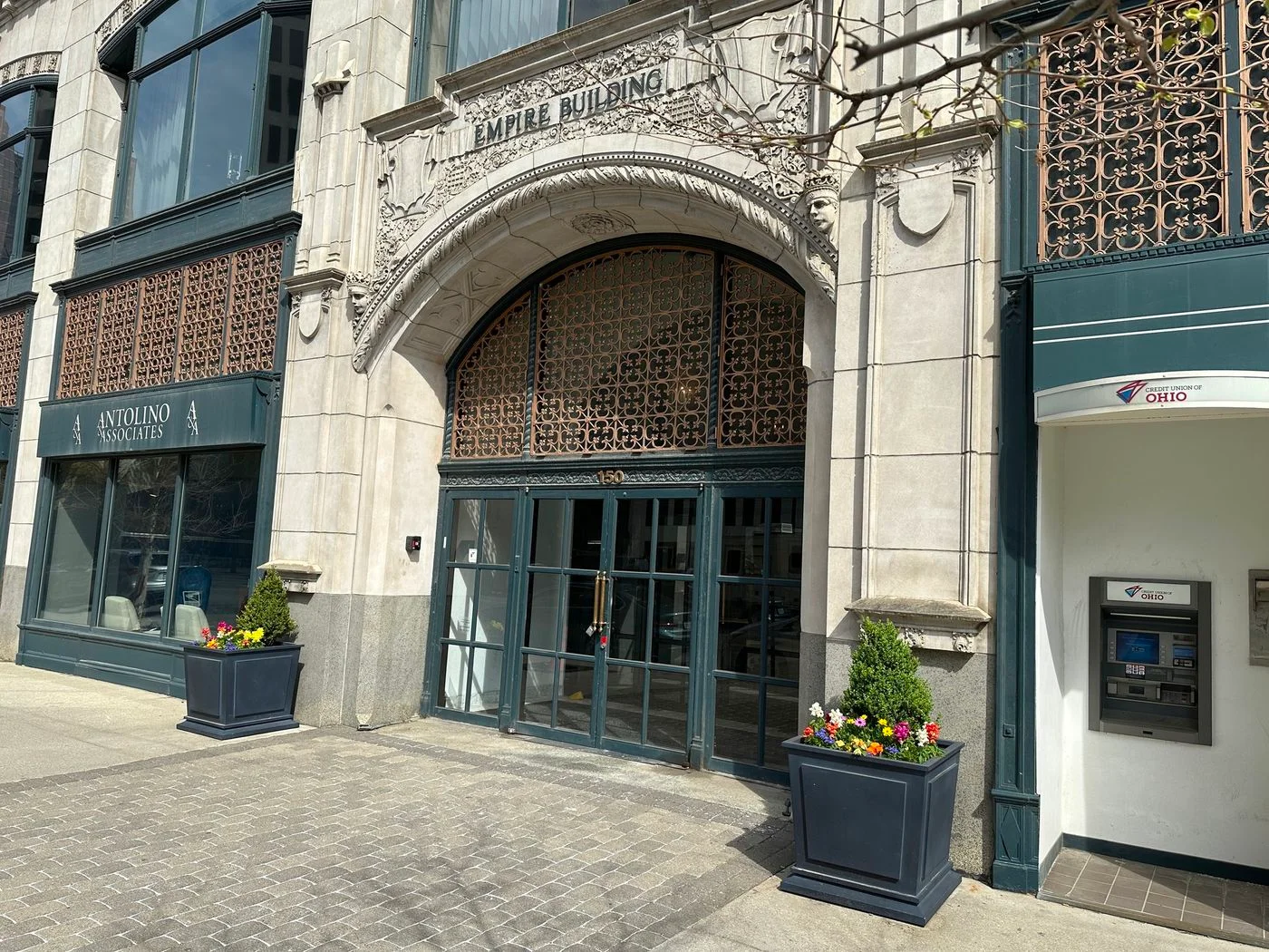 Photo-2 of 150 E Broad St, Columbus, OH 43215