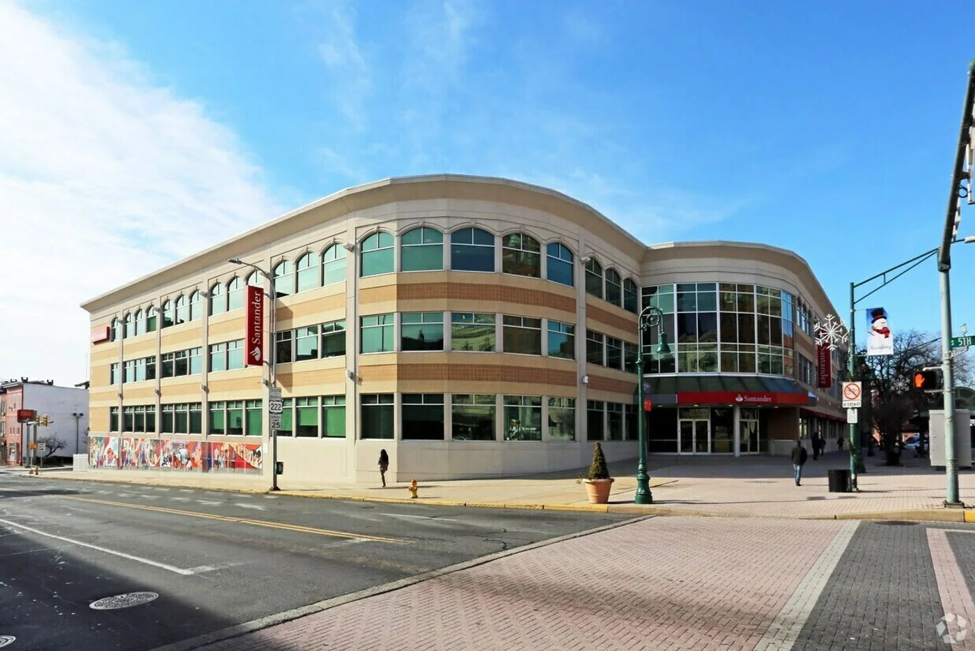 Photo 1 of 450 Penn St, Reading, PA 19602