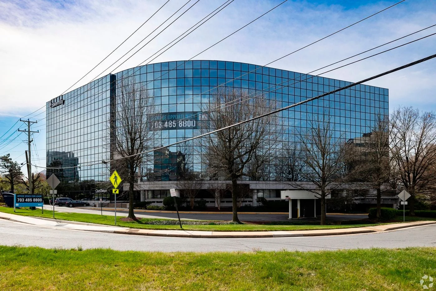 Photo 1 of 8219 Leesburg Pike, Vienna, VA 22182
