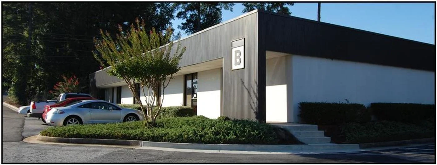 Photo 2 of 3040 Riverside Drive, Macon, GA 31210