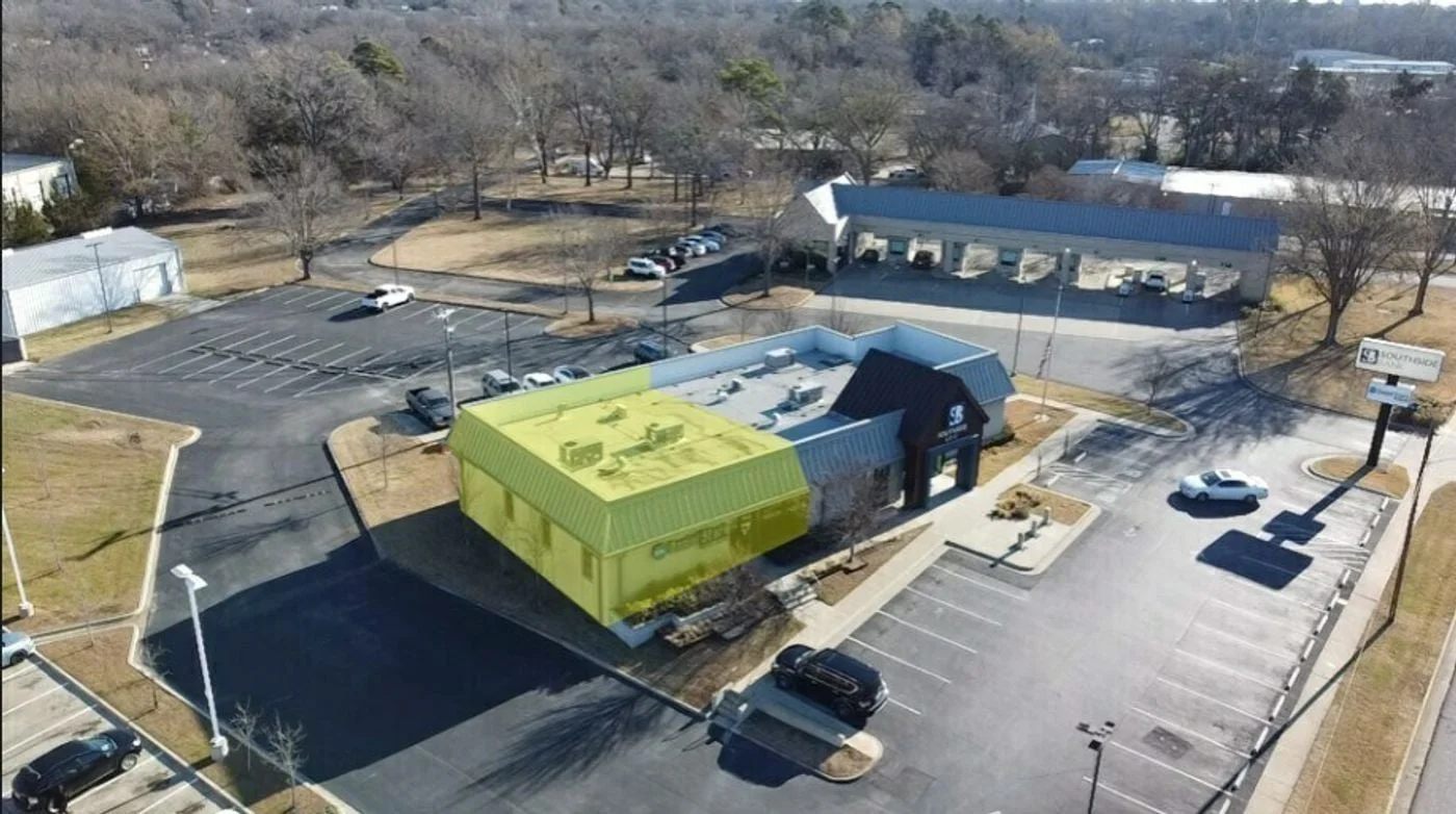 Photo 1 of 2121 W GENTRY, TYLER, TX 75702