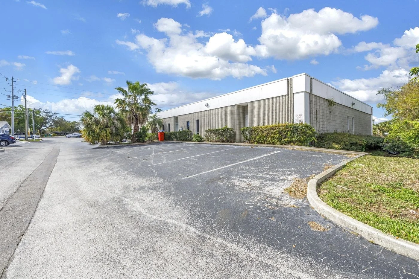 Photo 1 of 9911 Seminole Blvd, Seminole, FL 33772