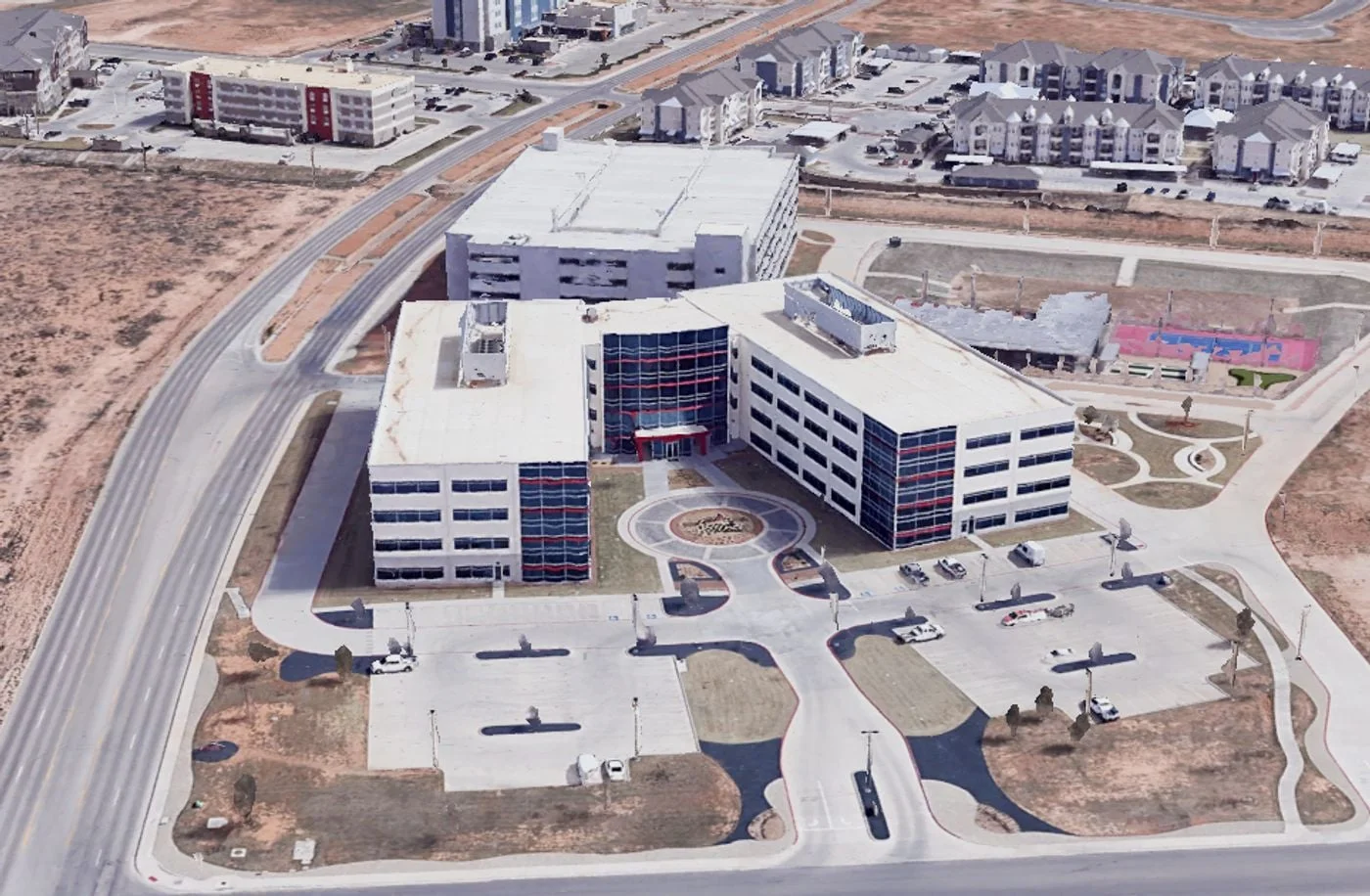 Photo 3 of 6001 Deauville Blvd, Midland, TX 79706