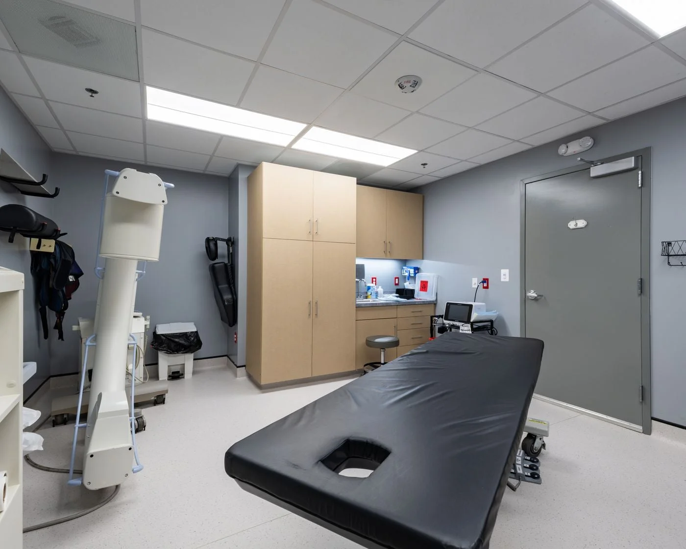 Photo 2 of 8031 Ritchie Hwy, Pasadena, MD 21122