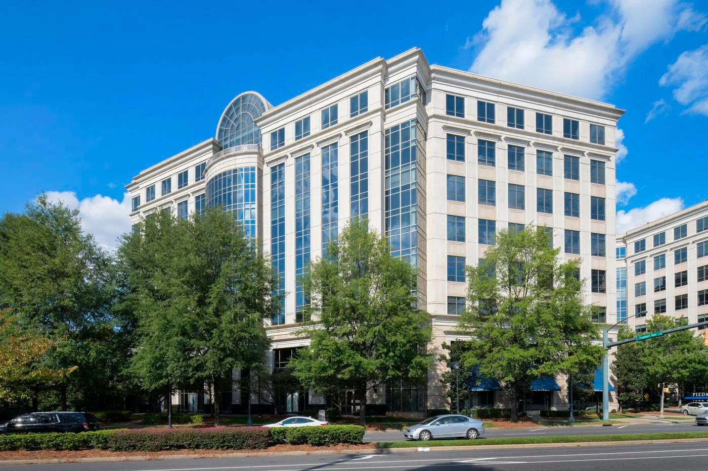 Photo-2 of 4725 Piedmont Row Drive, Charlotte, NC 28210