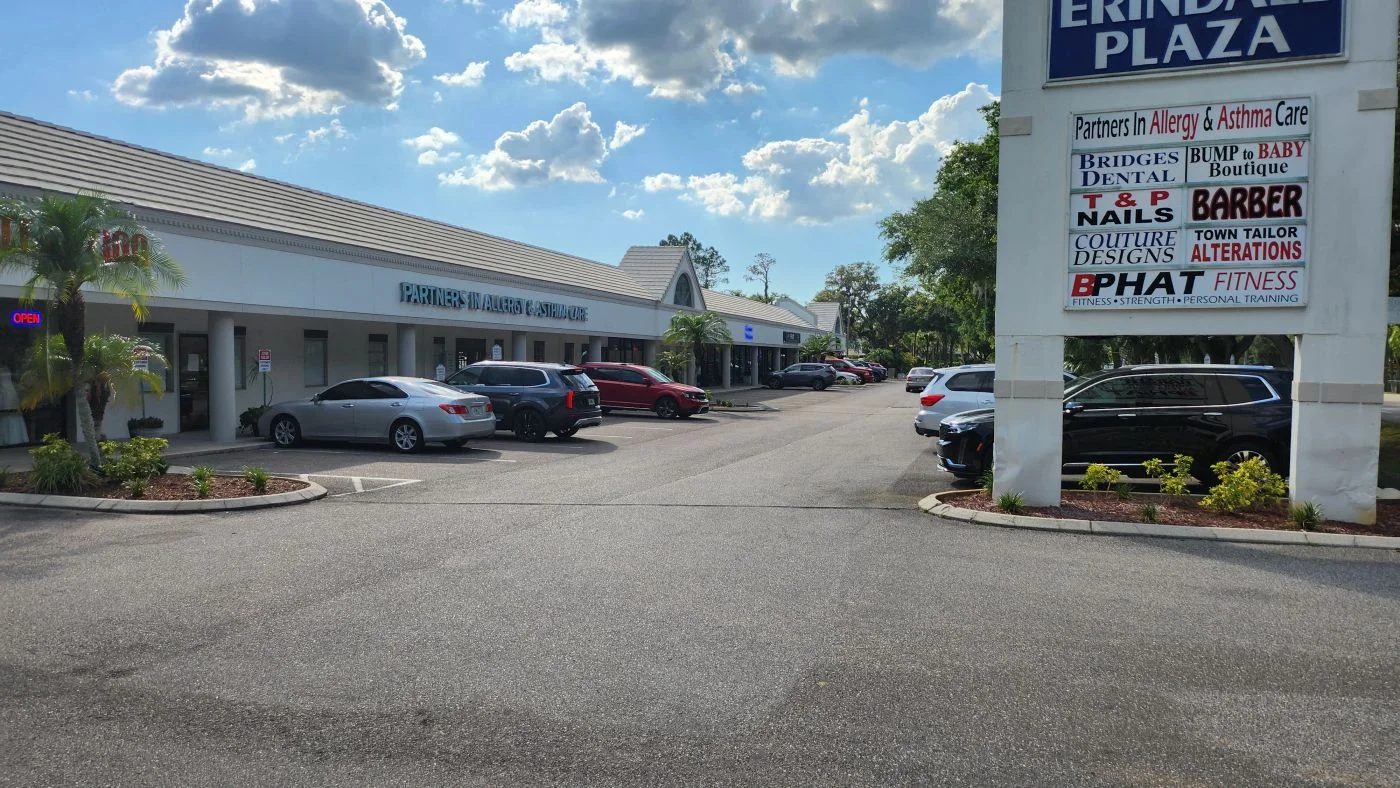 Photo 3 of 3646 Lithia Pinecrest Rd, Valrico, FL 33596