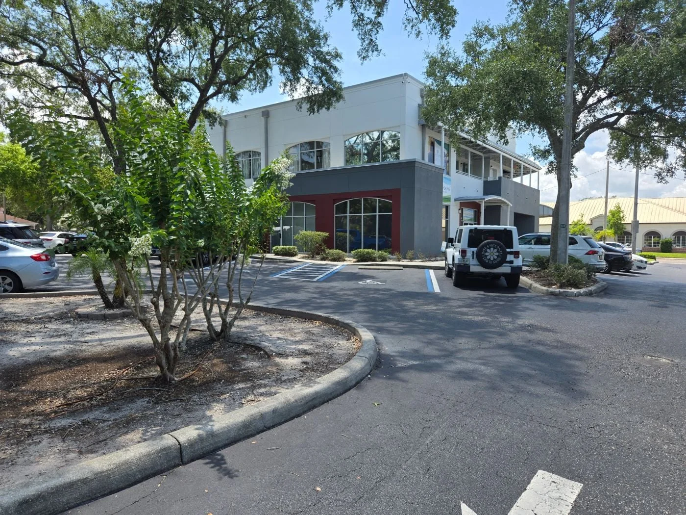 Photo 1 of 1602 Oakfield Dr, Brandon, FL 33511