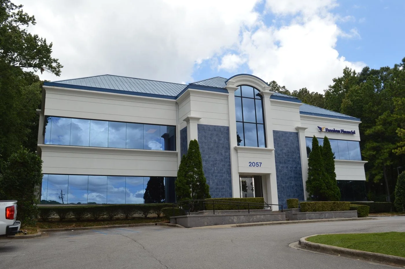 Photo 1 of 2057 Valleydale Rd, Hoover, AL 35244