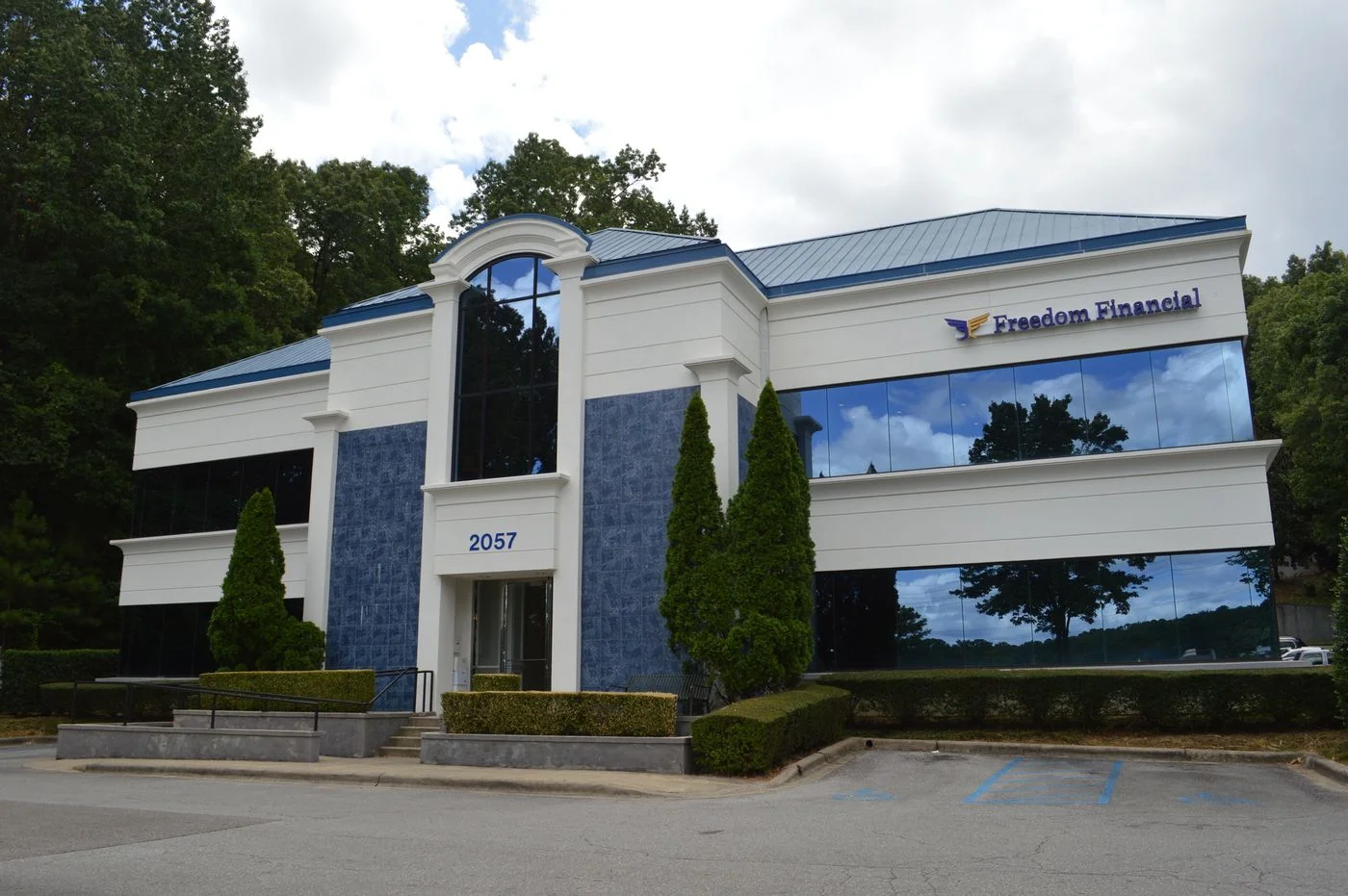 Photo 2 of 2057 Valleydale Rd, Hoover, AL 35244