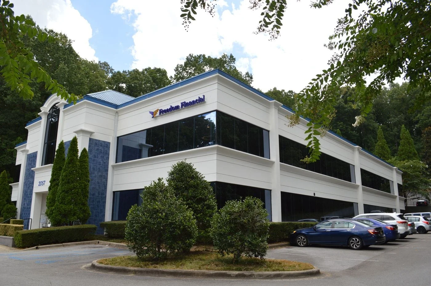 Photo 3 of 2057 Valleydale Rd, Hoover, AL 35244